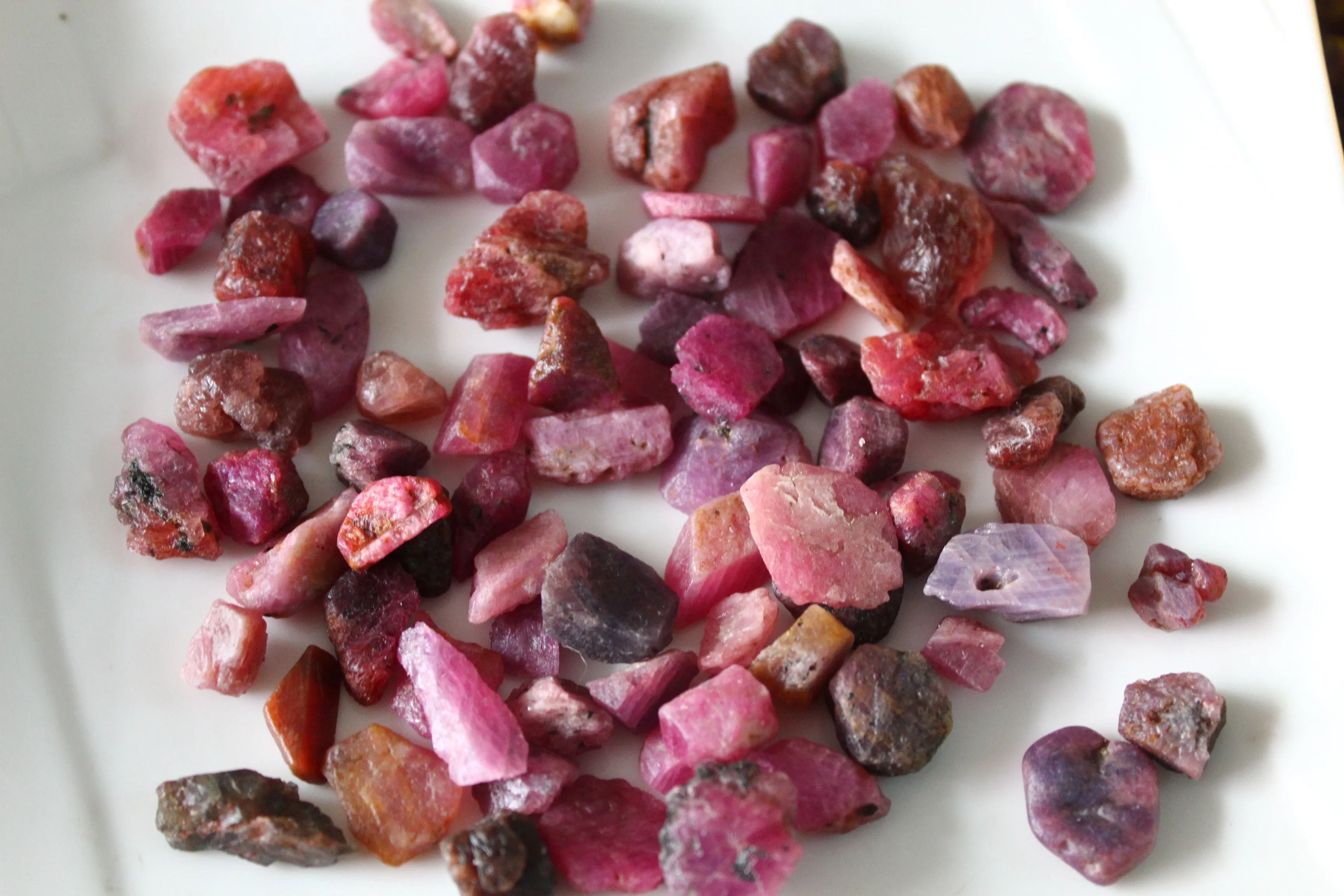 1000 Grams Natural Raw Ruby Stone for cabbing / beading, wirewrapping | Lapidary Rough Ruby Stones