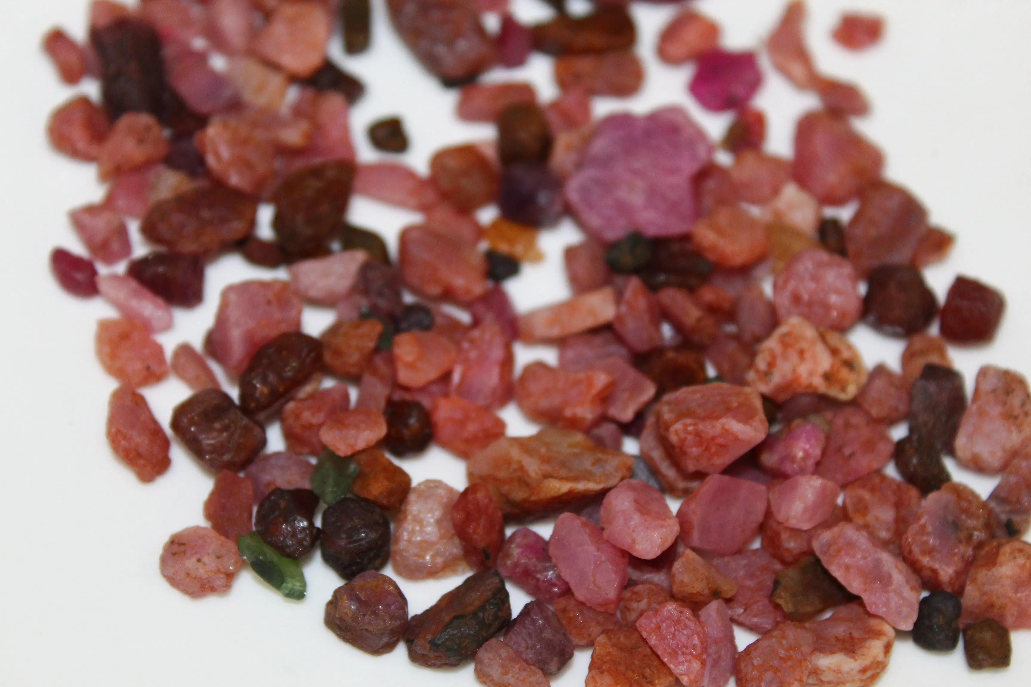 1000 Grams Natural Raw Ruby Stone for cabbing / beading, wirewrapping | Lapidary Rough Ruby Stones