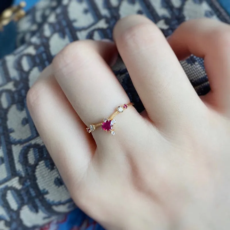18K Gold Heart Shaped 0.25ct Natural Ruby Vintage Gemstone Ring