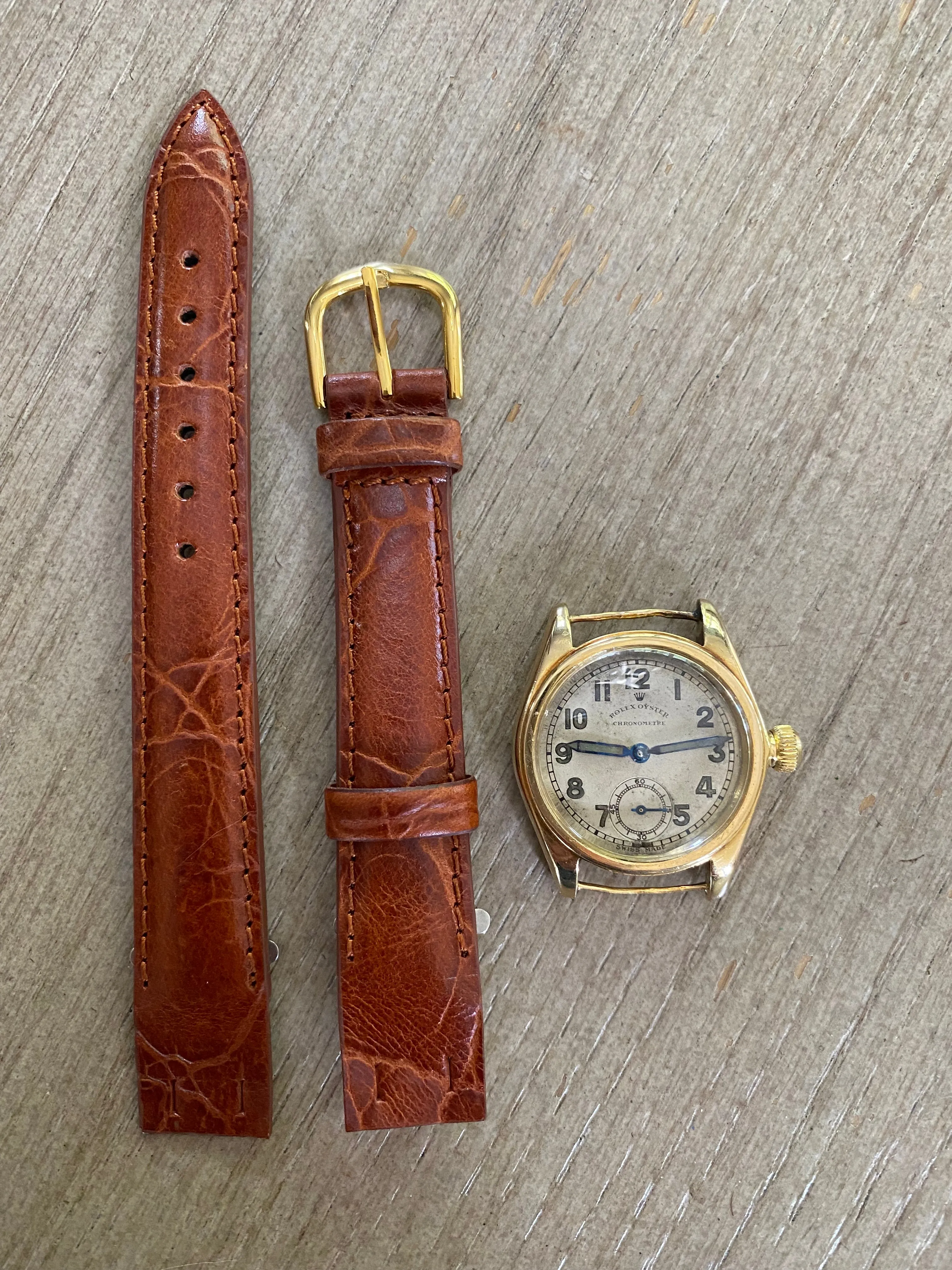 1938 Rolex Early Oyster Chronometer Vintage Mens Midsize Watch - 18K Gold