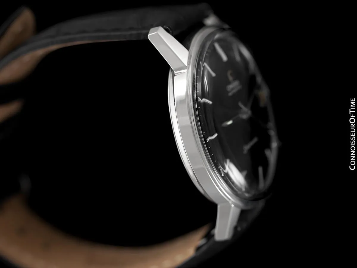 1970 Omega Seamaster Mens Vintage Watch with 565 Movement, Automatic, Quick-Setting Date - Stainless Steel