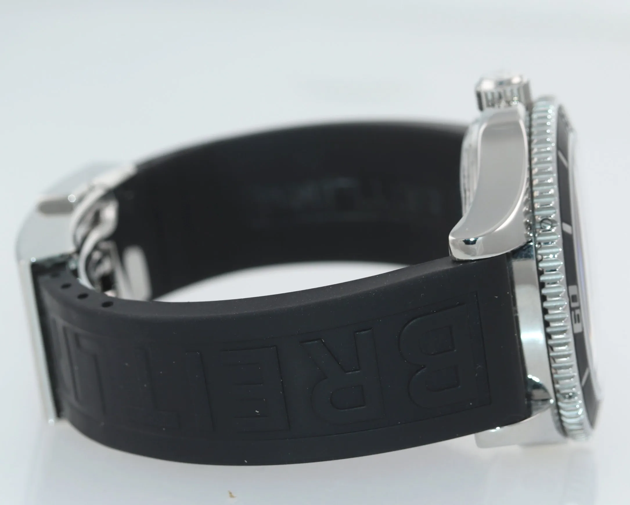 2015 Breitling Super Ocean Abyss 42mm A17364 Black Steel Ceramic Watch Box Paper