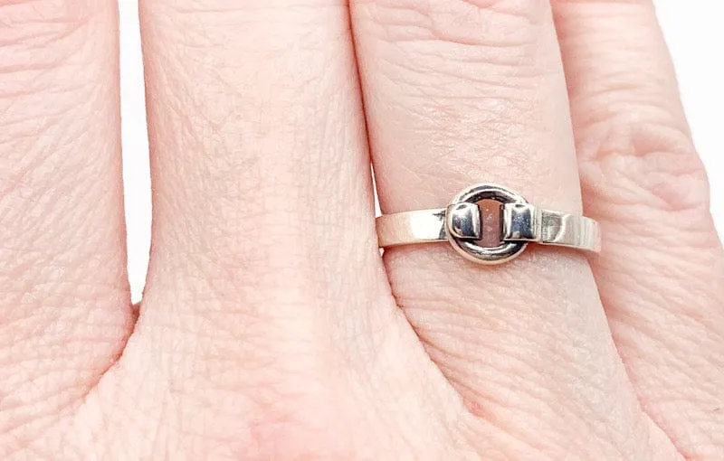 Buckle Ring
