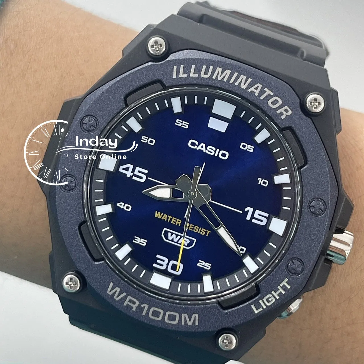 Casio Analog Men's Watch MW-620H-2A Resin Band Resin Glass Sporty Design