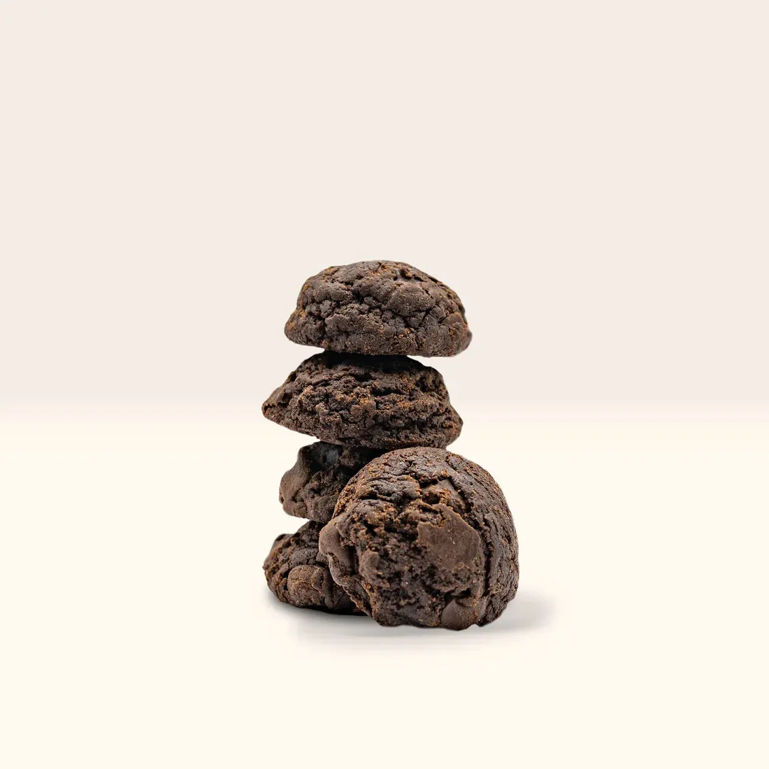 Chocolate Indulgence- Bell's Reines Chocolates & Villiera Down To Earth Red