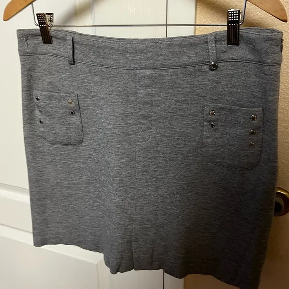 Gray Golfino lined golf Skort USA size 10