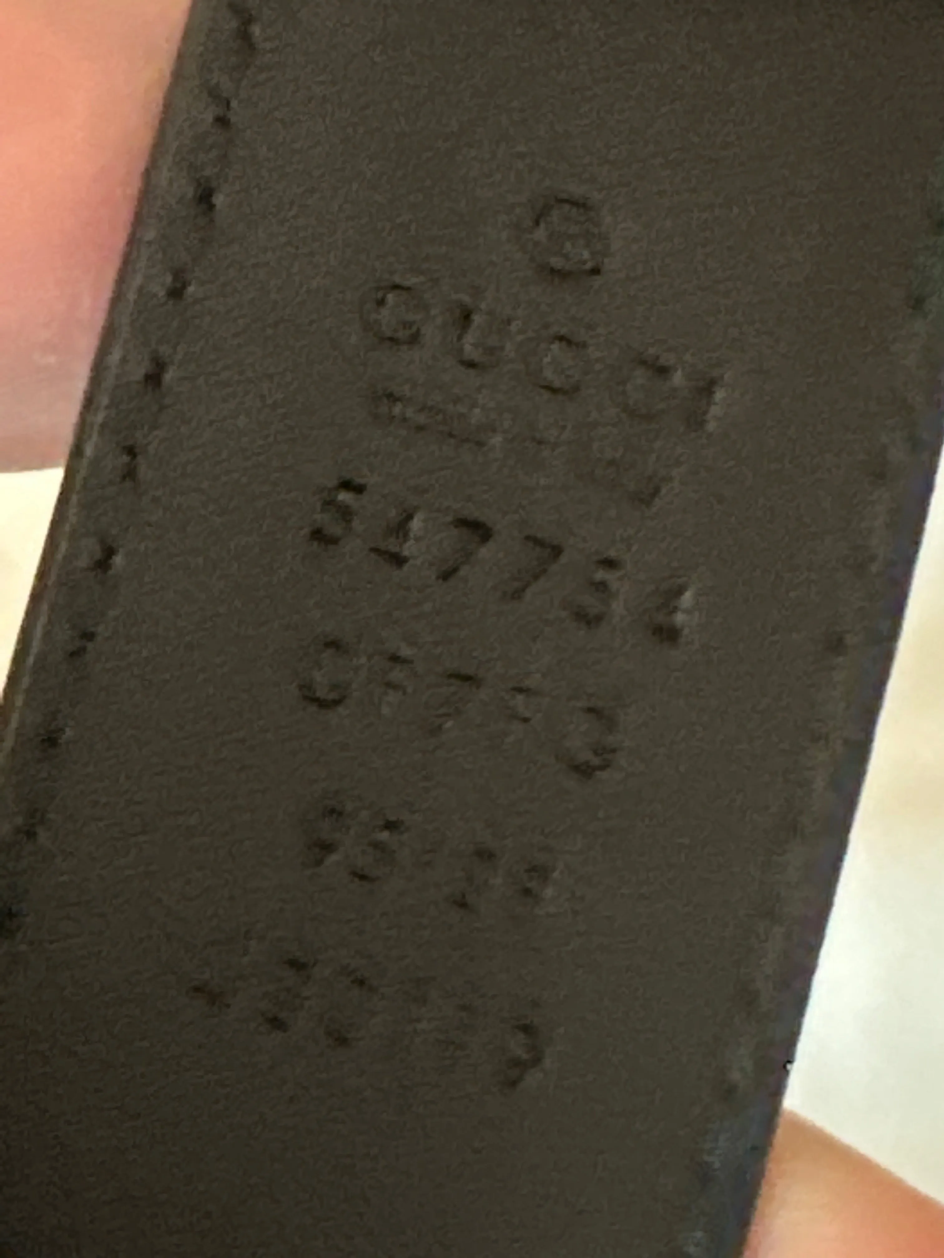 Gucci Leather Belt with Enamel Logo Buckle in Black