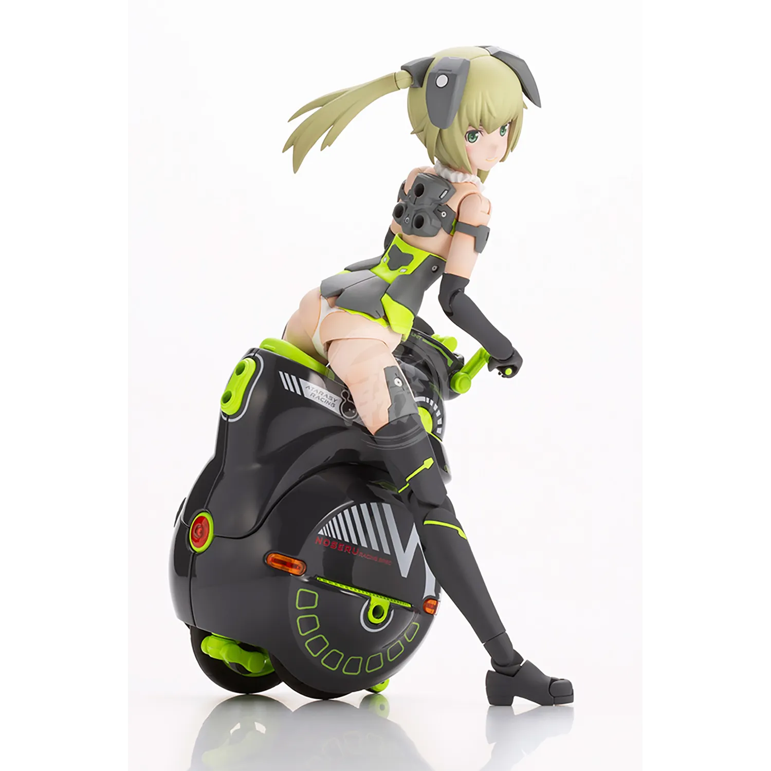 Innocentia [Racer] & Noseru [Racing Specs Ver.]