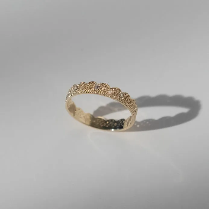 Lace Band with Alternating Diamonds