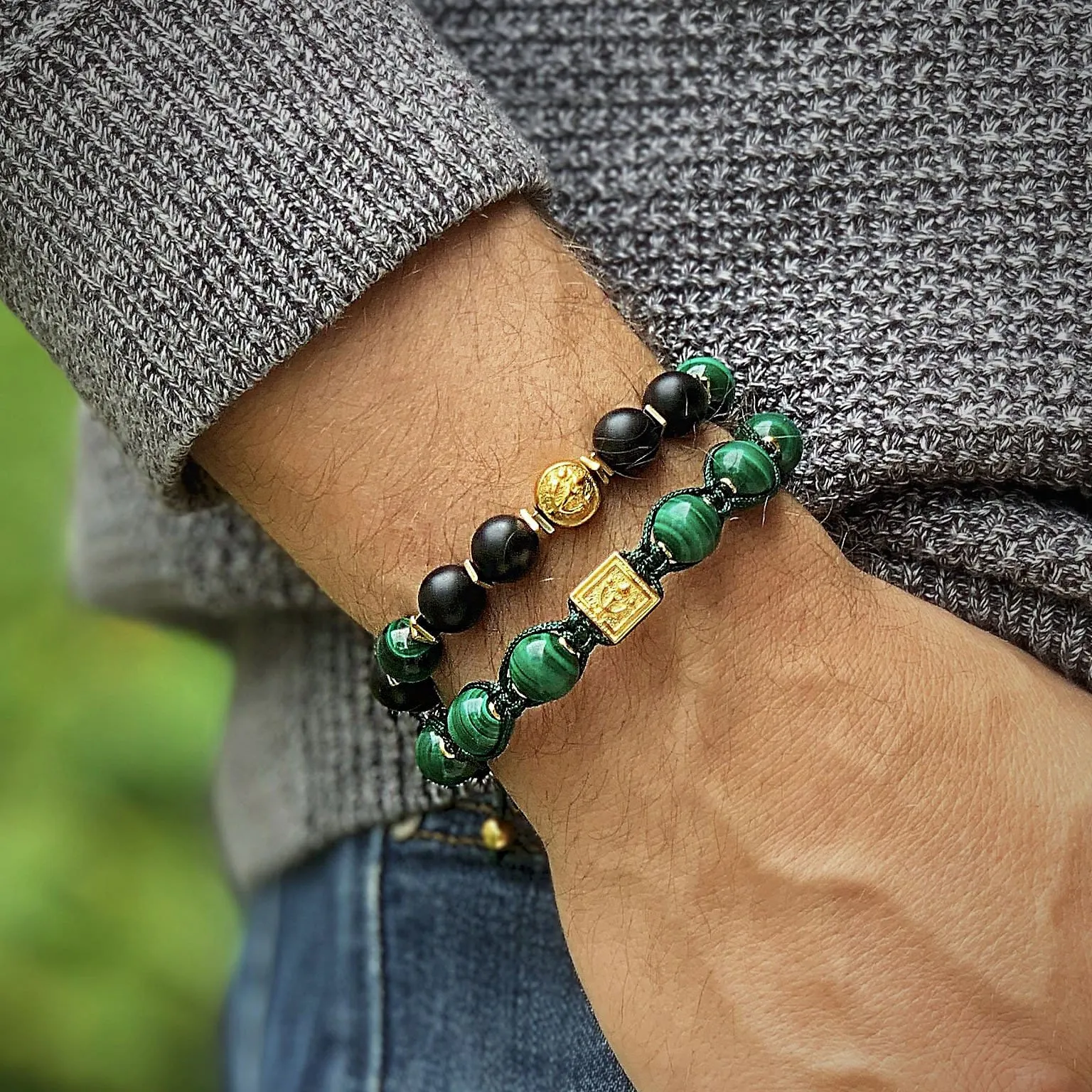 Luxury in Black - Onyx Bracelet With Malachite in Gold | 10MM