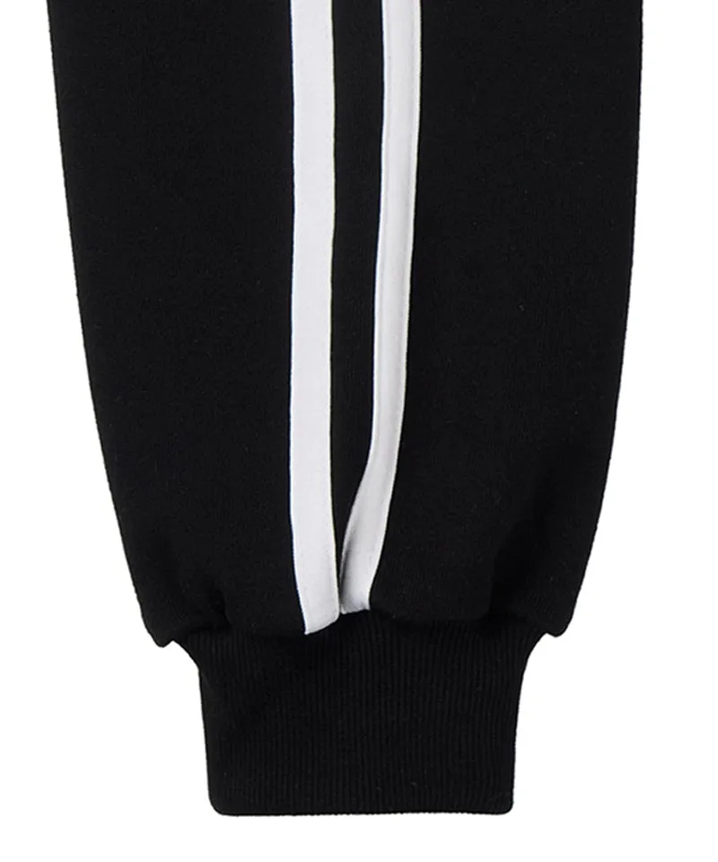 MACKY Golf: Mackyclub String Sweatshirt - Black