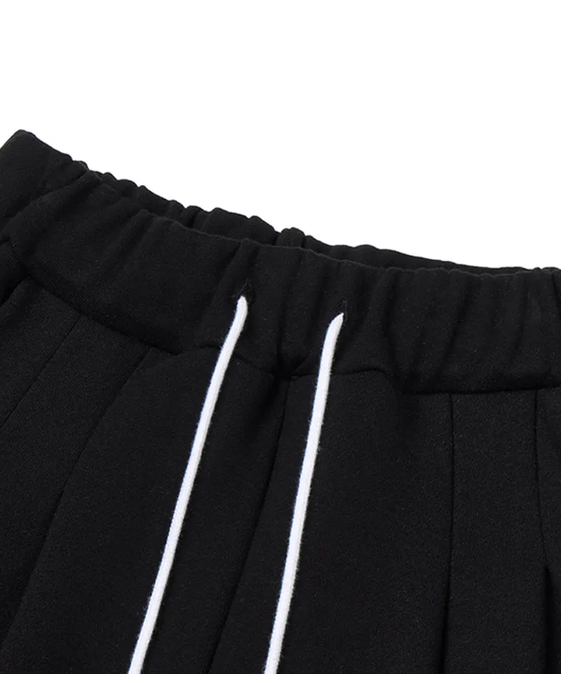 MACKY Golf: Rush Bermuda Sweatpants - Black