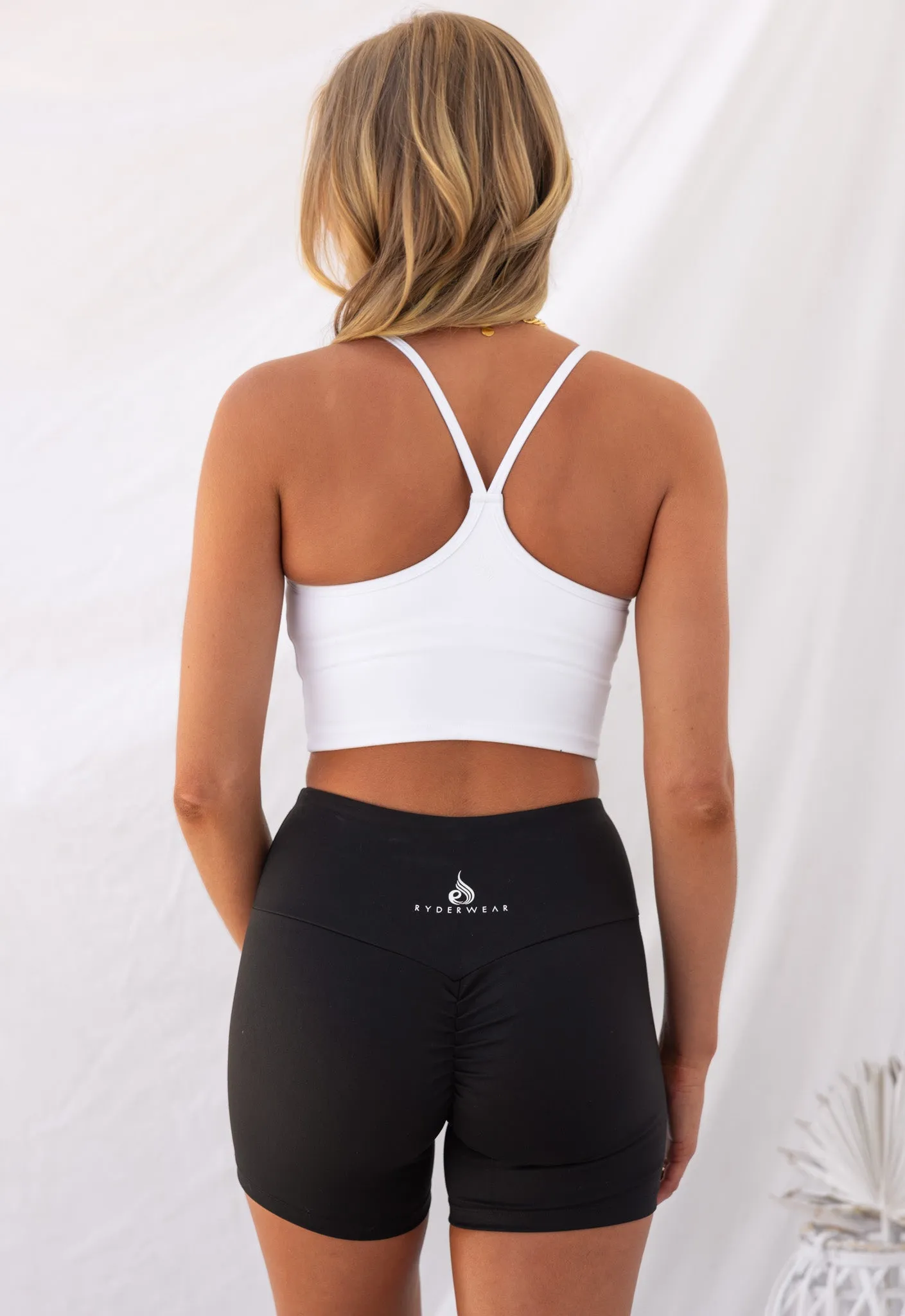 Mid Length Scrunch Shorts - Black