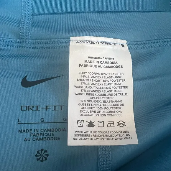 NWOT Nike Golf 15” Club Skort