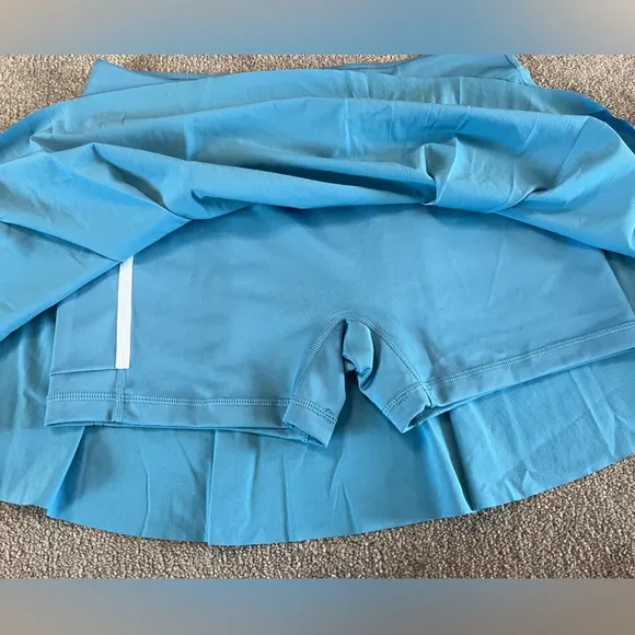 NWOT Nike Golf 15” Club Skort