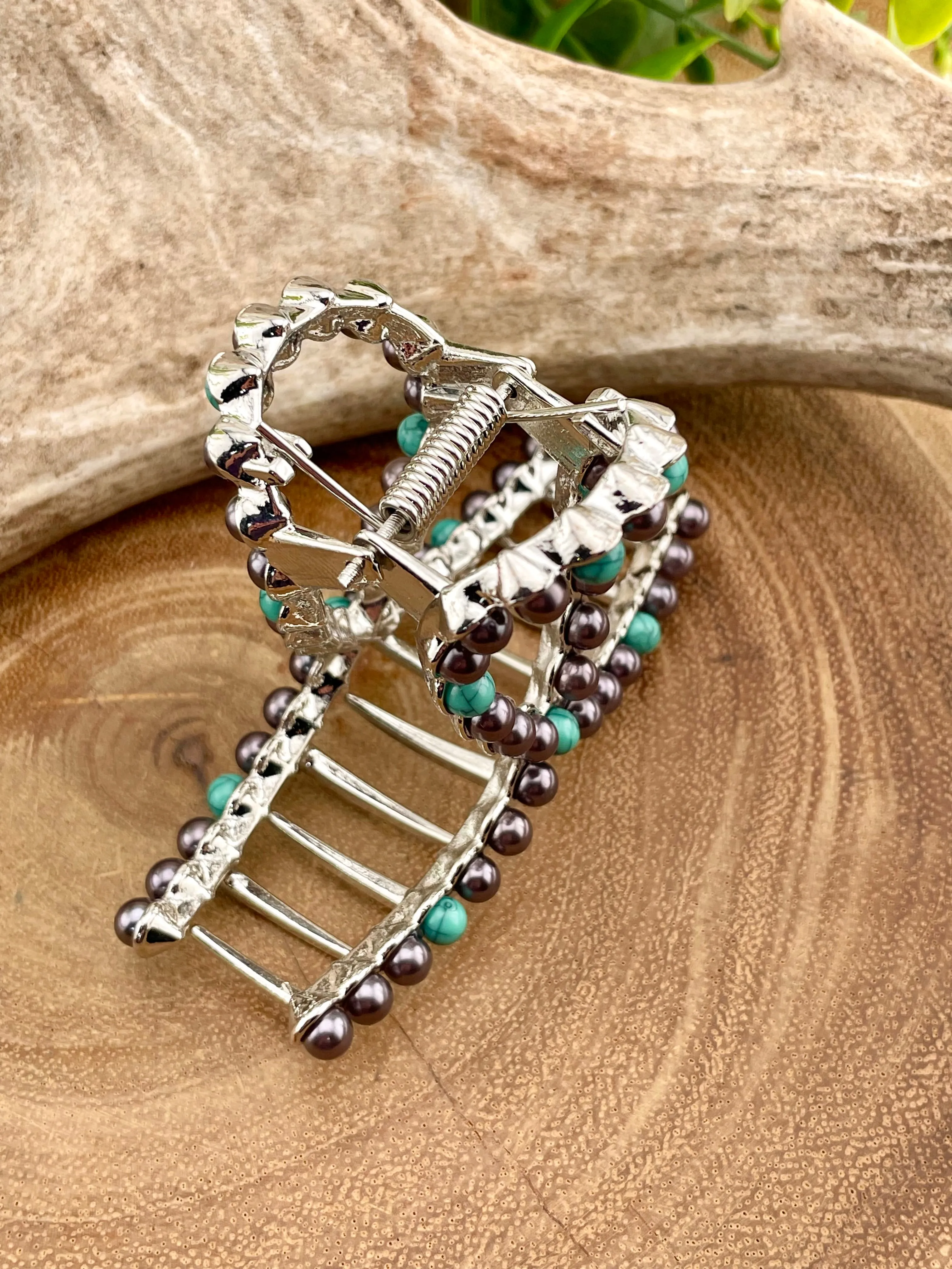 Parkland Beaded Claw Clip