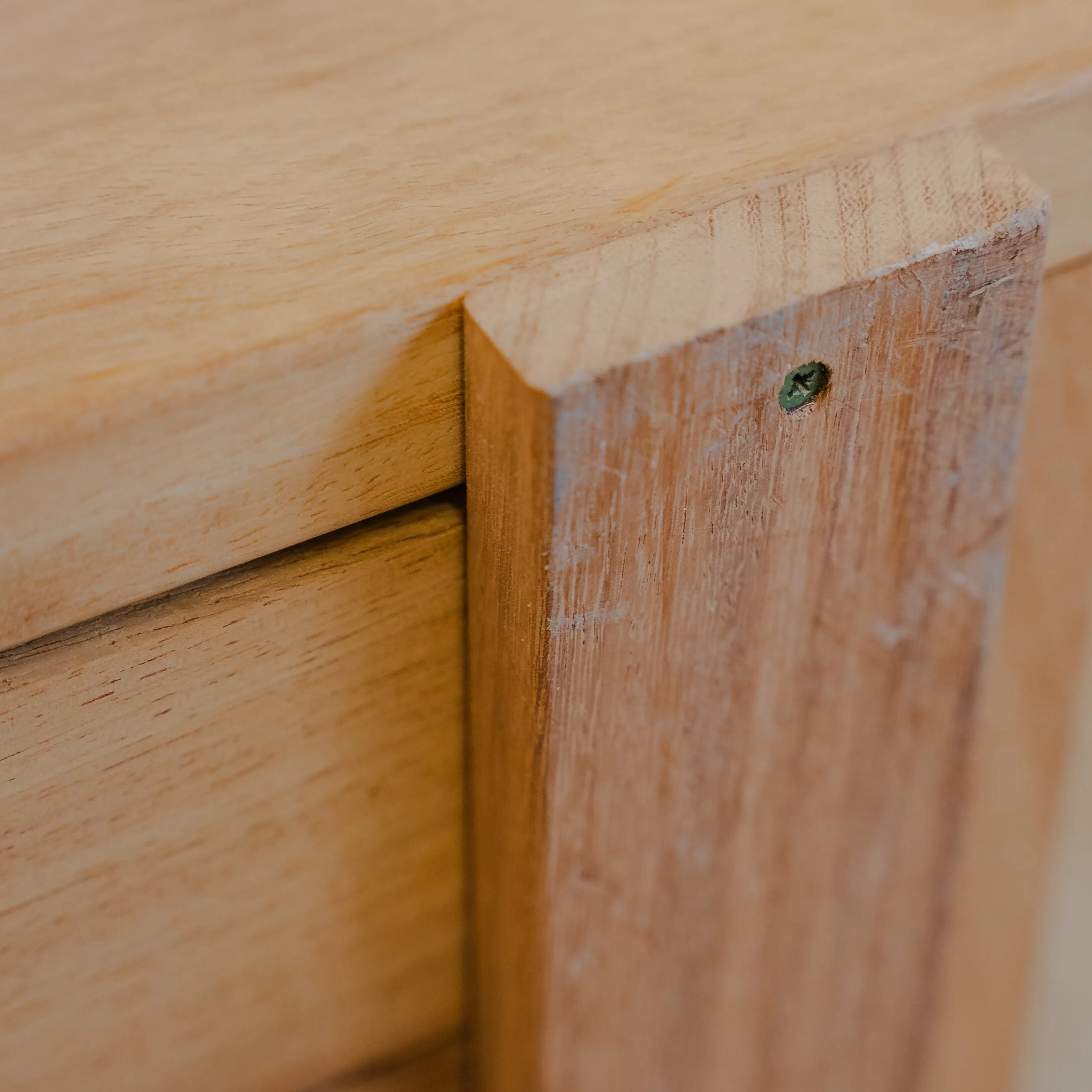 Premium Iroko Hardwood Overlap Planter