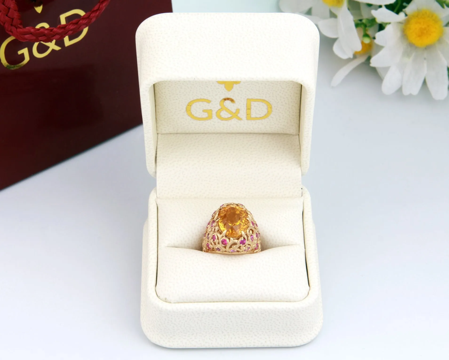 "Opera" Citrine Ring with Rubies in Yellow Gold