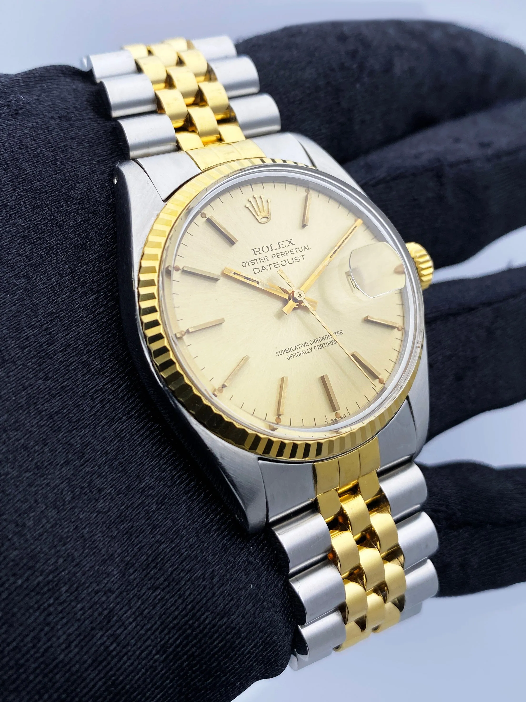 Rolex Datejust 16013 Champagne Dial Mens Watch