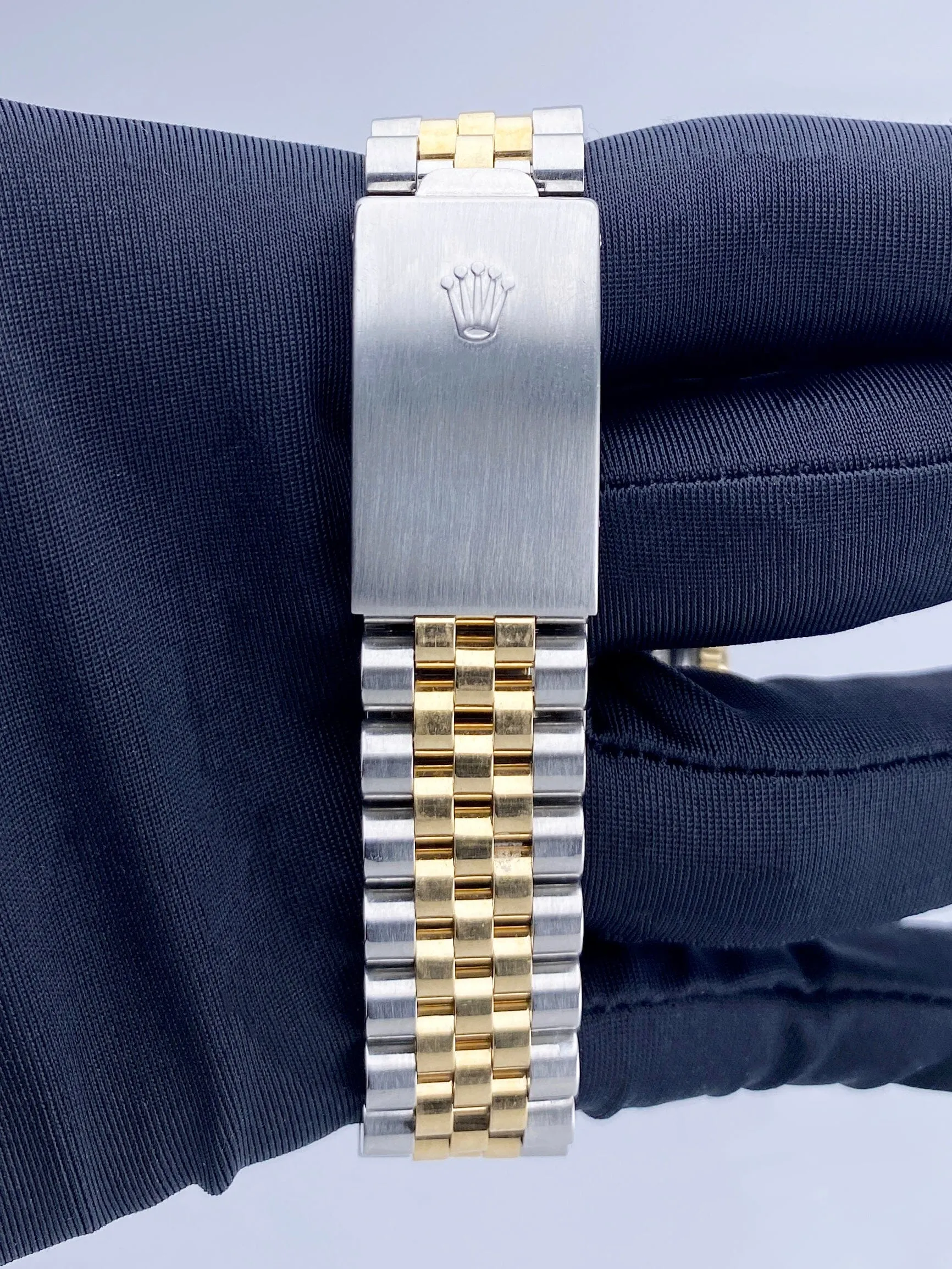 Rolex Datejust 16013 Silver Dial Mens Watch Box Papers