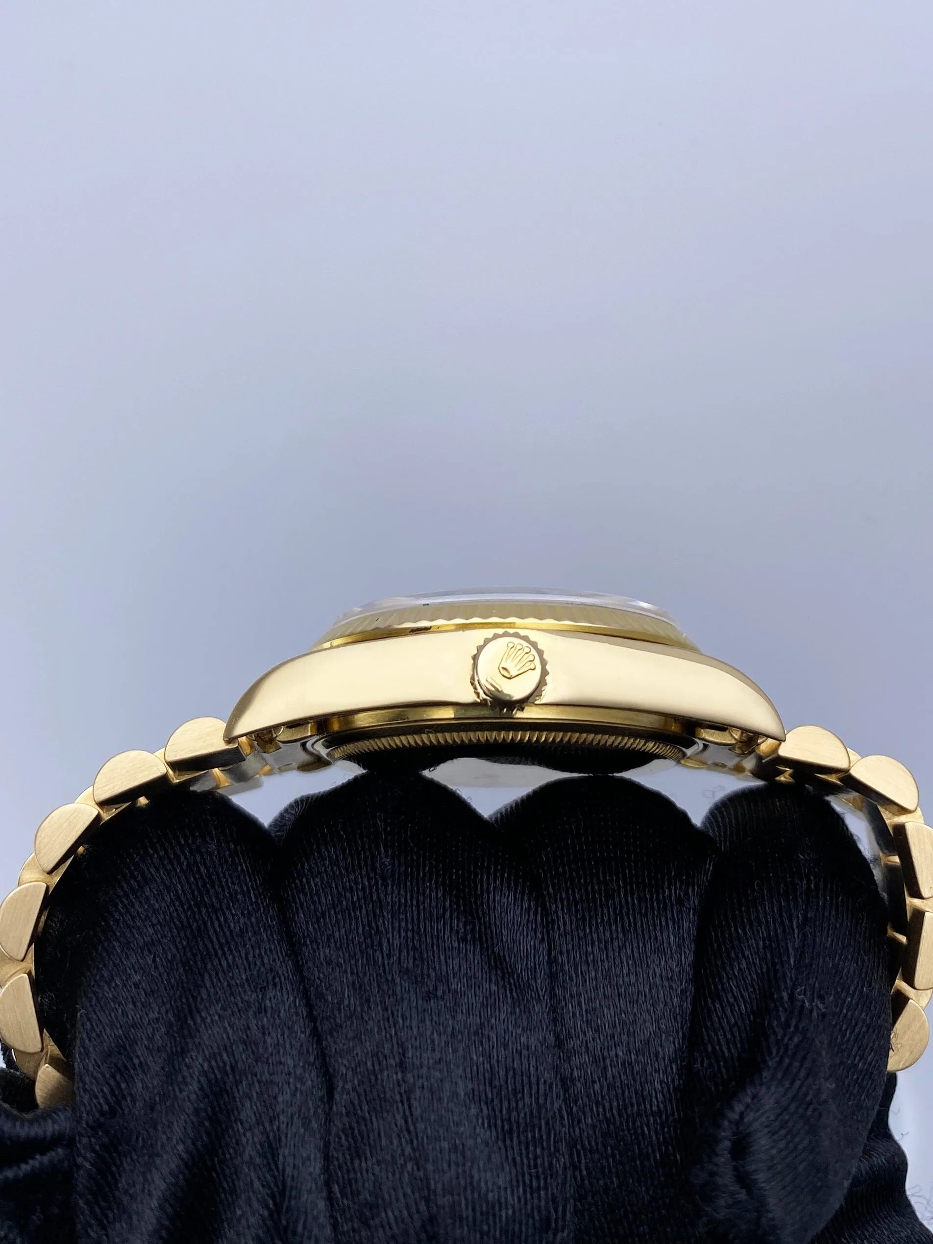 Rolex Day Date 18038 President 18K Yellow Gold Mens Watch Box Papers