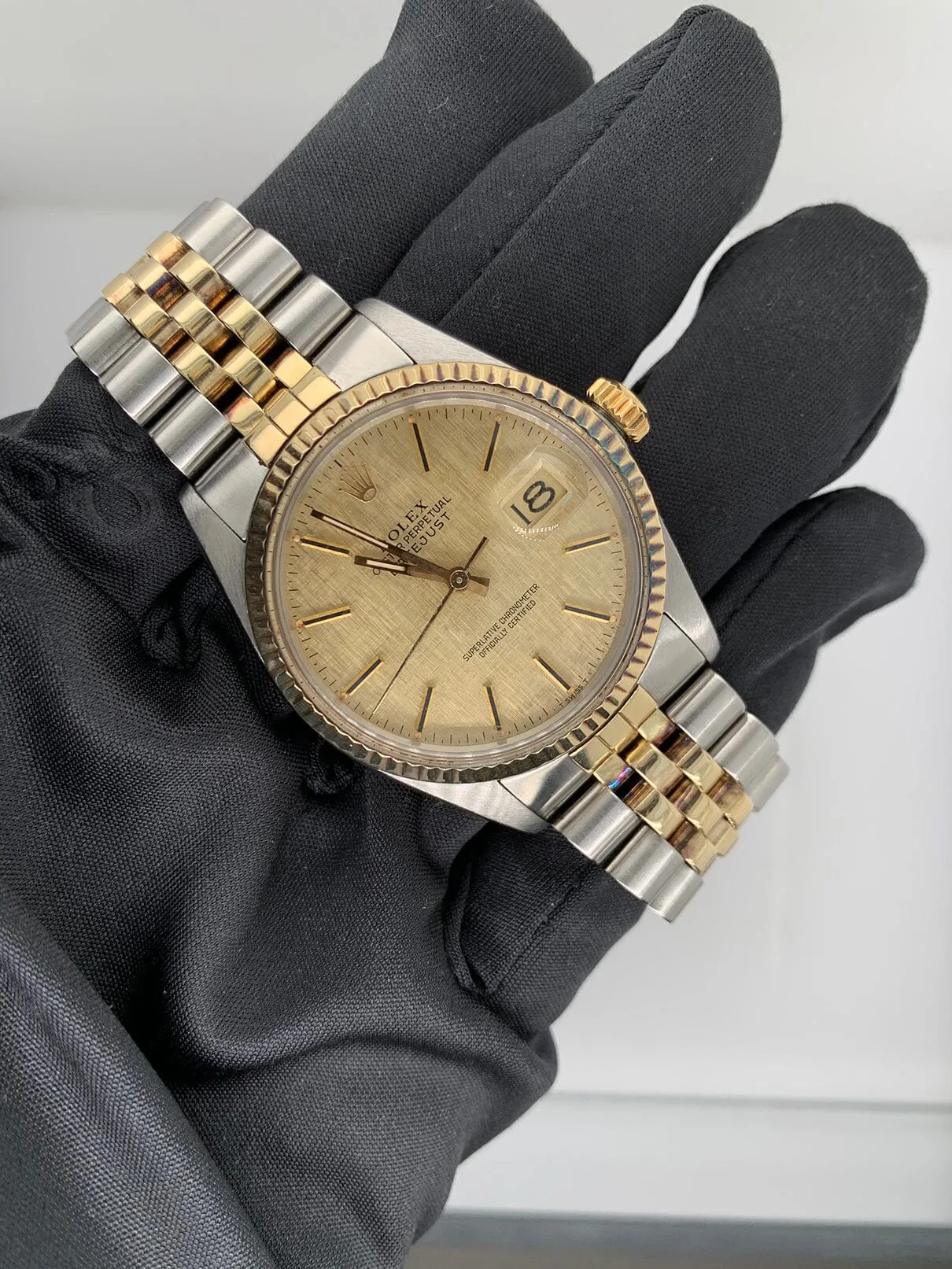 Rolex Oyster Perpetual Datejust 16013 Mens Watch