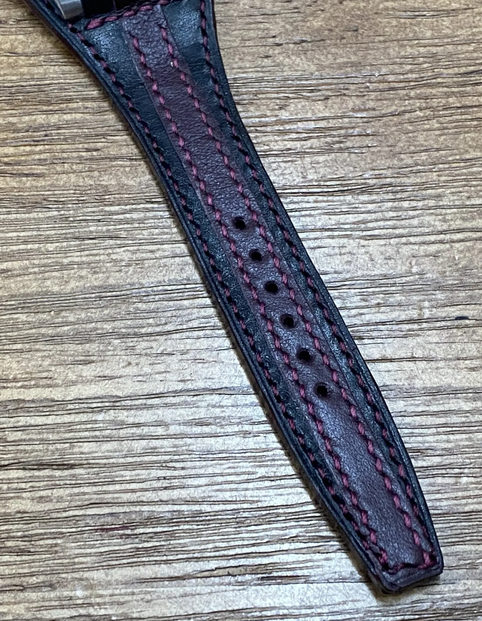 Striped Genuine Leather Watch Strap in Black and Maroon Red, Leather Bund Straps compatible with Rolex, Tudor Watches, 20mm Lug Width, Birthday Gift Ideas