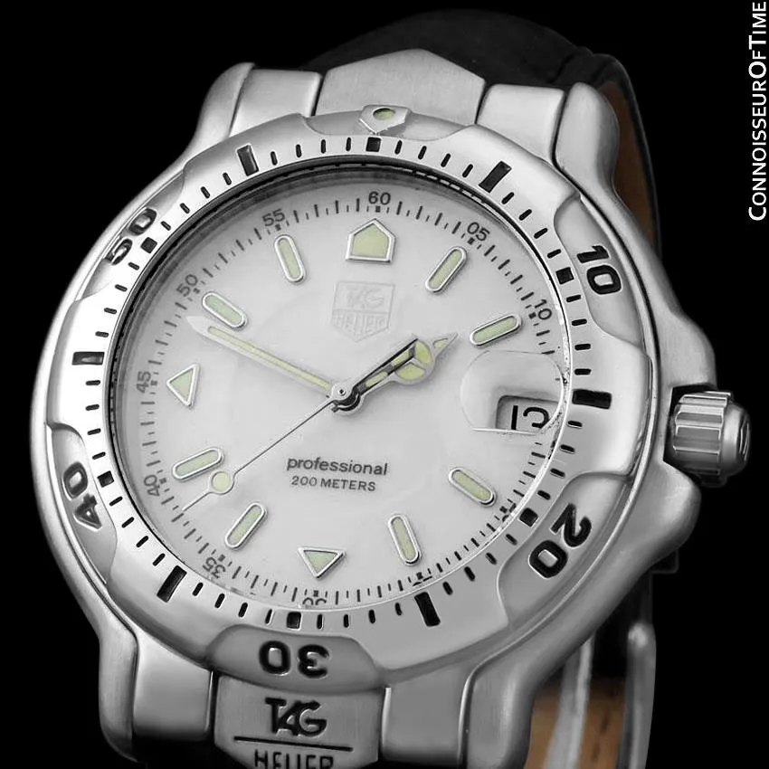 TAG Heuer Professional 6000 Mens Full Size Divers Watch - Stainless Steel - WH1111