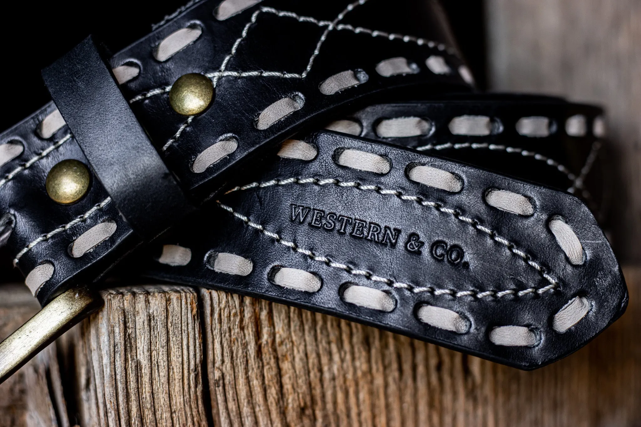 The Classic Buckstitch Belt - Black