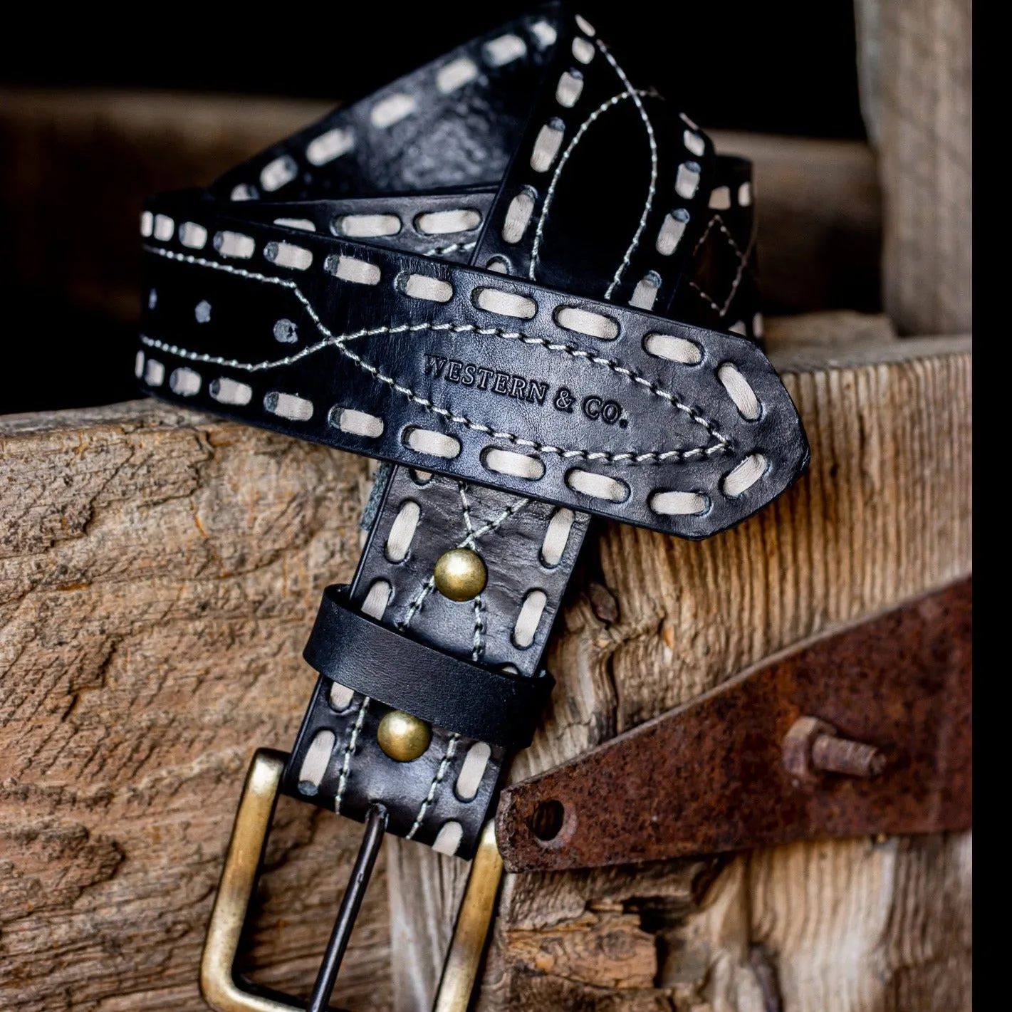 The Classic Buckstitch Belt - Black