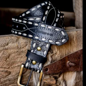 The Classic Buckstitch Belt - Black