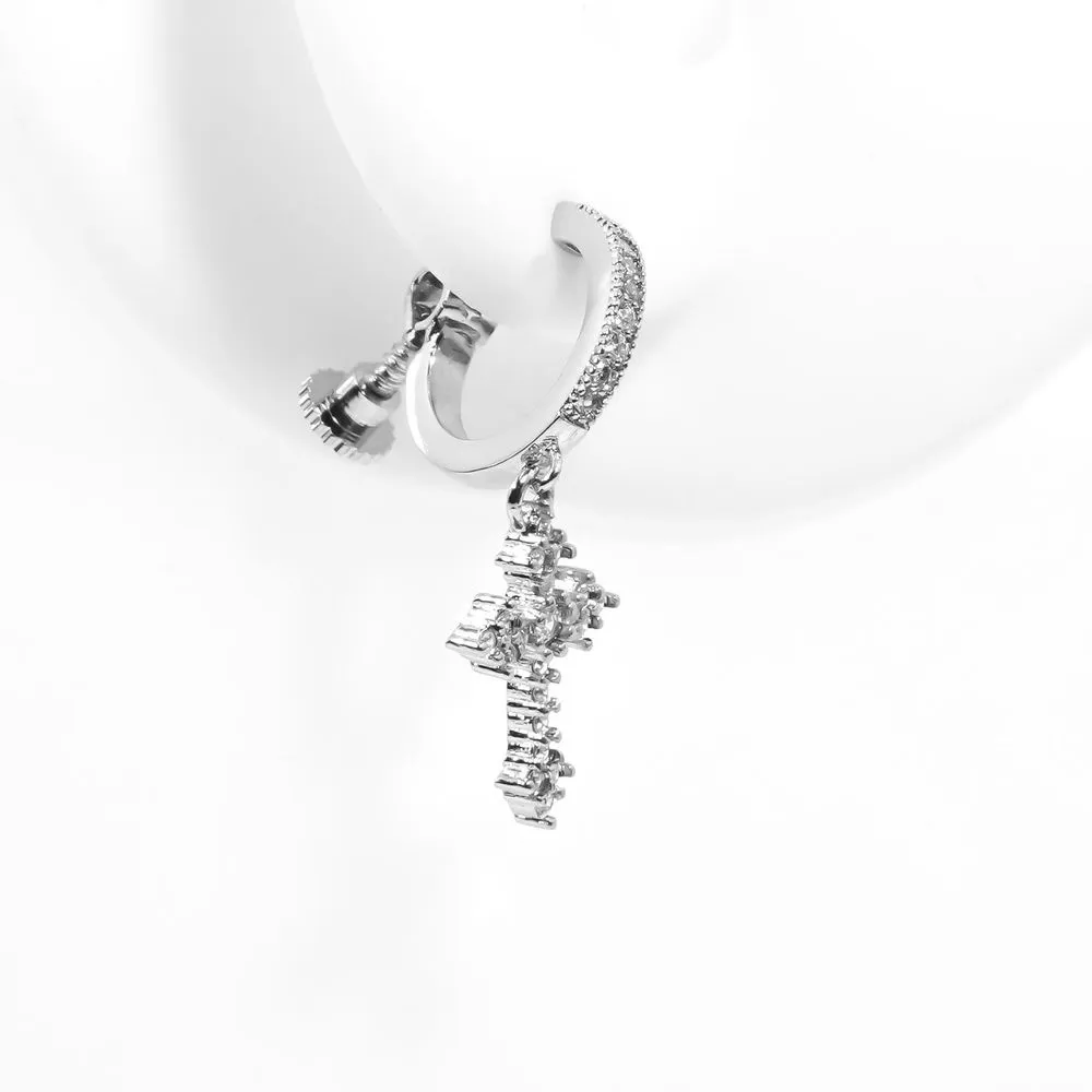 WIC | Non-Pierced Cross Earrings