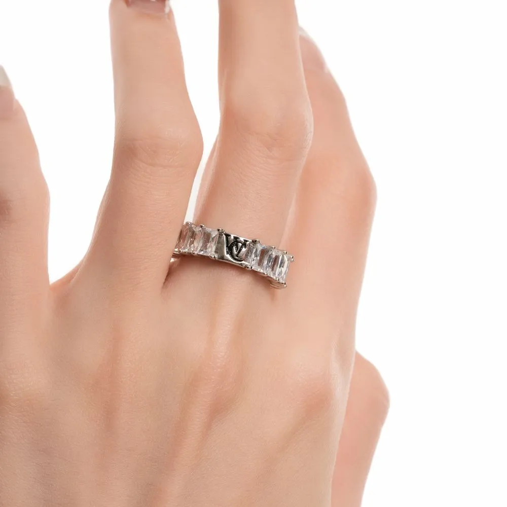 WIC | Signature Cut Diamond Ring