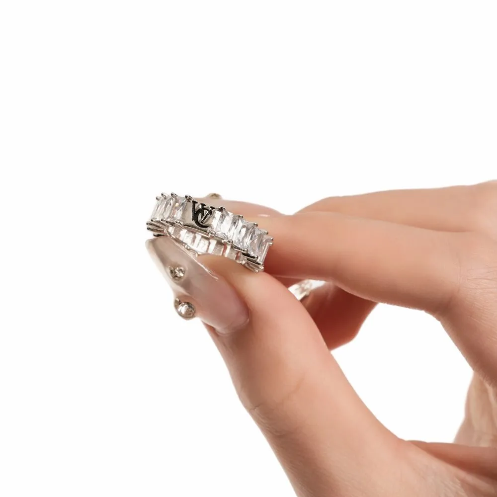 WIC | Signature Cut Diamond Ring